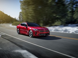 Kia Stinger GT Dynamic (3)_US Spec