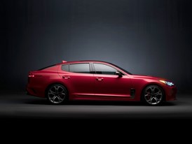 Kia Stinger GT Studio (4)_US Spec