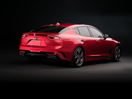Kia Stinger GT Studio (8)_US Spec