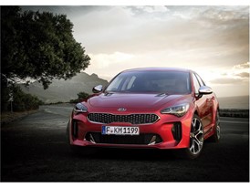 Kia Stinger red