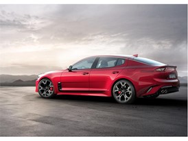 Kia Stinger red