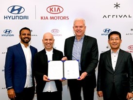 Hyundai and Kia Make Strategic Investment in Arrival  to Co-develop Electric Commercial Vehicles Hyundai and Kia Make Strategic Investment in Arrival  to Co-develop Electric Commercial Vehicles