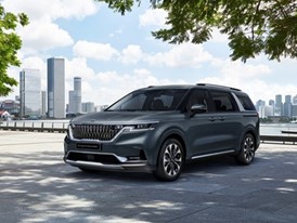 Fourth-generation Kia Carnival revealed Fourth-generation Kia Carnival revealed