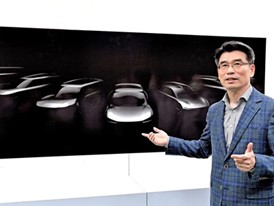 Kia Motors accelerates business transformation  to become a leading EV brand Kia Motors accelerates business transformation  to become a leading EV brand