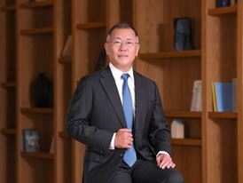 Euisun Chung Inaugurated as Chairman of Hyundai Motor Group, Opening a New Chapter in History Euisun Chung Inaugurated as Chairman of Hyundai Motor Group, Opening a New Chapter in History
