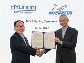 Hyundai Motor Group and Michelin Join Hands to Develop Next-Gen Tires for Premium EVs to Foster Clean Mobility Hyundai Motor Group and Michelin Join Hands to Develop Next-Gen Tires for Premium EVs to Foster Clean Mobility