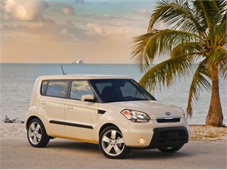 2010 Kia Soul Recognized on "Coolest New Cars Under $18,000" List by Kelly Blue Book's KBB.com