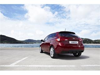 Kia Adds Stylish New Cerato (Forte) 5-door Hatchback to Line-Up