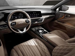 Kia K8 interior – modernity and technology meet in a luxury sports sedan Kia K8 interior – modernity and technology meet in a luxury sports sedan