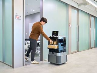 Hyundai Motor Group Powers Up Robotic Services at Smart Office Building in Seoul Hyundai Motor Group Powers Up Robotic Services at Smart Office Building in Seoul
