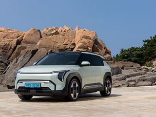 Kia EV3 Wins Compact SUV Category at the 2025 Women’s Worldwide Car of the Year Awards Kia EV3 Wins Compact SUV Category at the 2025 Women’s Worldwide Car of the Year Awards