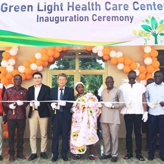 Kia Motors boosts healthcare in Ghana with opening of Green Light center
