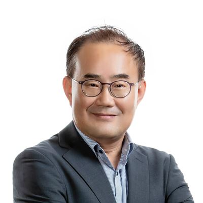 Yong Hwa Kim, Chief Technology Officer of revamped R&D organization