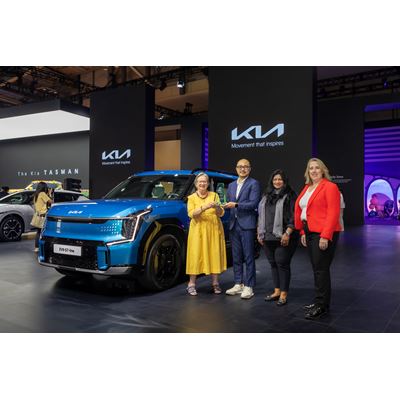 Kia EV9 Named Supreme Winner of the 2024 Women s Worldwide Car of the Year