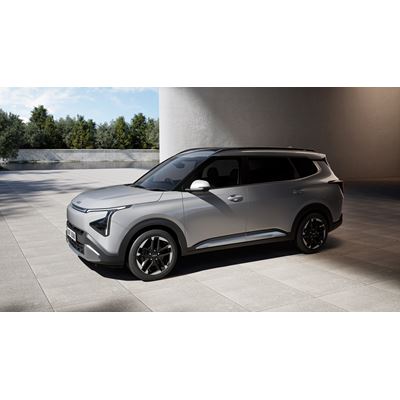 Kia Carens Clavis Exterior - Front