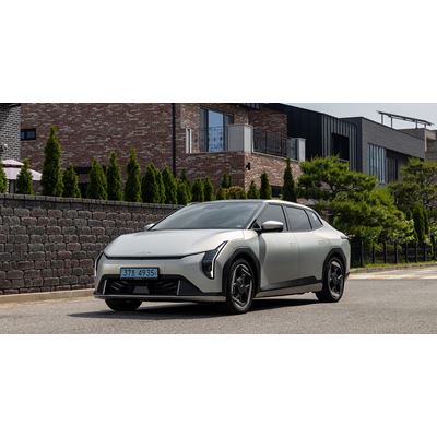 Kia EV4 redefines the electric sedan experience with class-leading innovation, spacious interior and premium technology