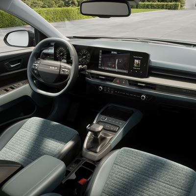 The New Kia Stonic - Interior - STD - Passenger