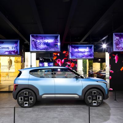 Kia showcases its extensive EV portfolio at IAA Mobility 2025