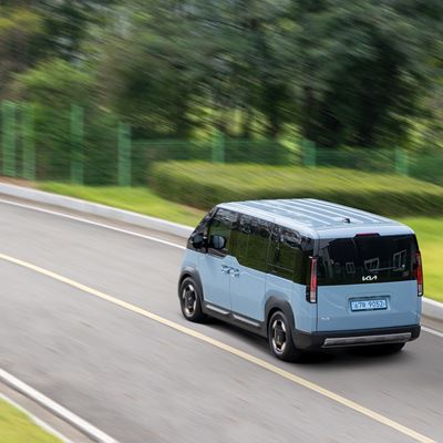 PV5 Passenger Frost Blue Dynamic