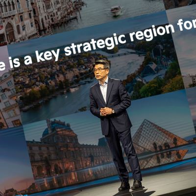 Kia Unveils EV2 at Brussels Motor Show