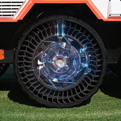 Hyundai Motor Group Releases A Safer Way Home Campaign Video Introducing Unmanned Firefighting Robot