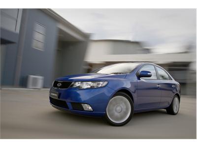 China-Produced Kia Forte Sedan Premieres at Auto Shanghai 2009