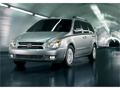 Kia Sedona Named to Edmunds.com's "Top 10 Best Dark-Horse Cars of 2010" List