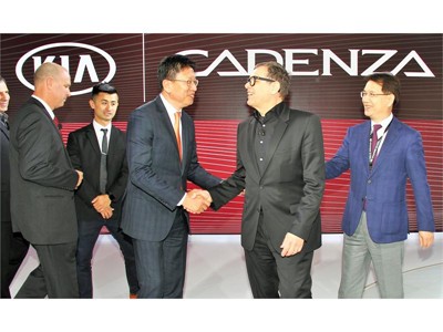 2016 NY Auto Show CADENZA PRESS EVENT