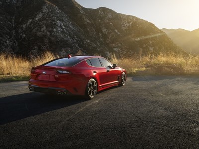 Kia Stinger GT Exterior (4)_US Spec
