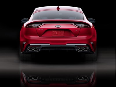 Kia Stinger GT Studio (2)_US Spec