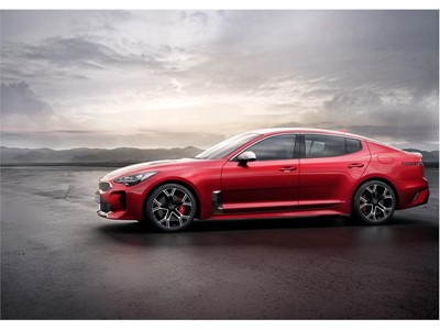 Kia Stinger red