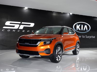 Kia unveils SP Concept and showcases 16 global models at AutoExpo 2018