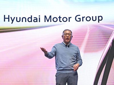Hyundai Motor Group Executive Chair Advocates ‘Trust by Taking on Challenges and Making a New Leap T