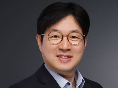 Tae Hun Lee, EVP, Kia