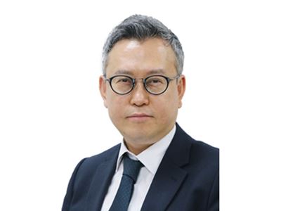 Jeong Yeob Lee, EVP, Hyundai Rotem