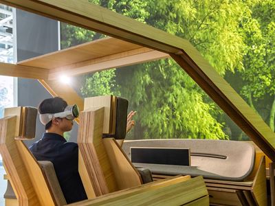 VR experience in a wooden study buck at UX Concept, UX Test Zone