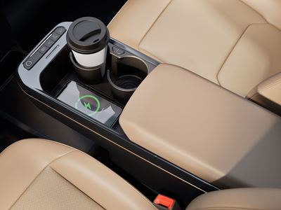 EV5 - STD Interior - center console