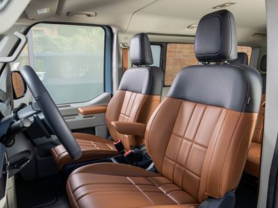PV5 Passenger - Frost Blue - Detail