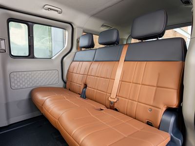 PV5 Passenger - Frost Blue - Detail