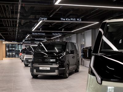 Kia Unveils the PBV Experience Center