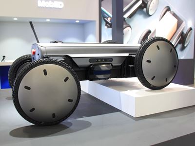 MobED driving through curbs using DnL modules