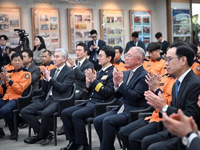 Hyundai Motor Group Donates Unmanned Firefighting Robots to Korea National Fire Agency for Safeguarding Firefighters