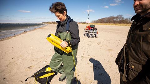 Digital + Media faculty member Shona Kitchen leads Technological Landscapes, a studio examining the intersection of plac