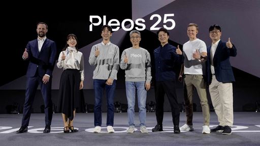 from left Noah Zych Head of Autonomous Mobility and Delivery at Uber Jaeyeon Jung Executive Vice President and