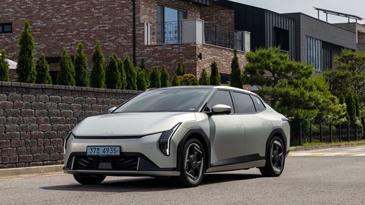Kia EV4 redefines the electric sedan experience with class leading innovation spacious interior and premium technology