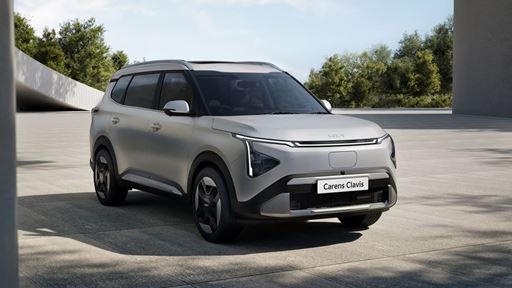 Kia Carens Clavis EV Front Quarter