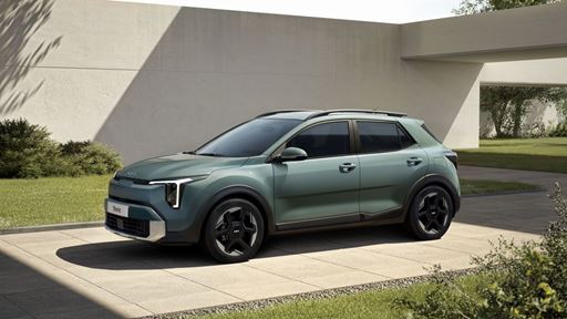The New Kia Stonic STD Front Quarter 2