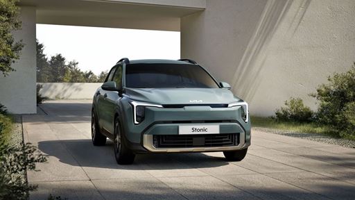 The New Kia Stonic STD Front Quarter