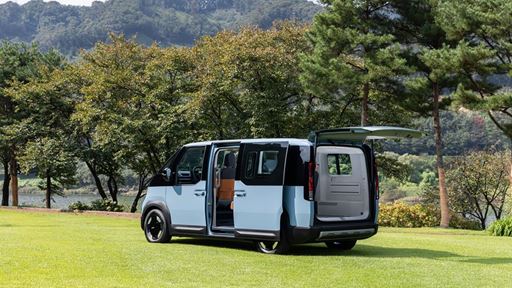 PV5 Passenger Frost Blue Static