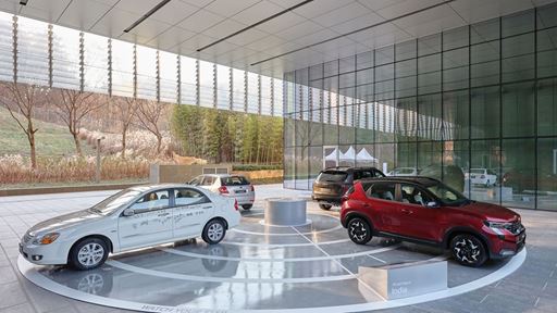 kia-80th-anniversary-exhibition--the-legacy-of-movement-